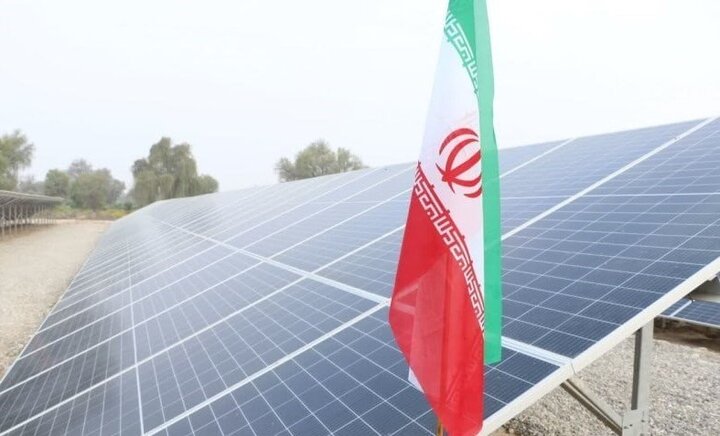 احداث نیروگاه خورشیدی ۶۰۰ مگاواتی در ایران آغاز شد احداث نیروگاه خورشیدی ۶۰۰ مگاواتی در ایران آغاز شد