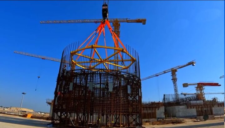 نصب تجهیزات کلیدی در واحد دوم نیروگاه بوشهر نصب تجهیزات کلیدی در واحد دوم نیروگاه بوشهر