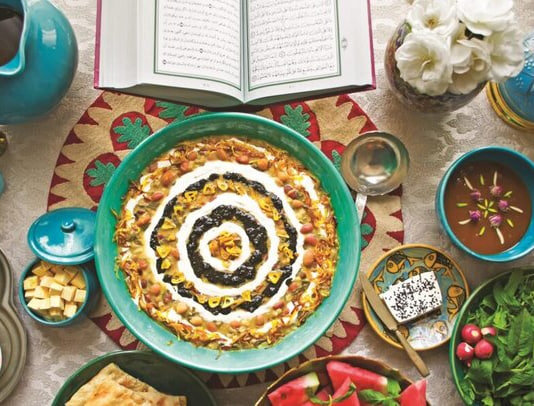 چگونه بدن خود را برای روزه‌داری در ماه رمضان آماده کنیم؟