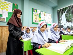 تصویب آیین‌نامه جدید رتبه‌بندی معلمان از مهر ۱۴۰۴