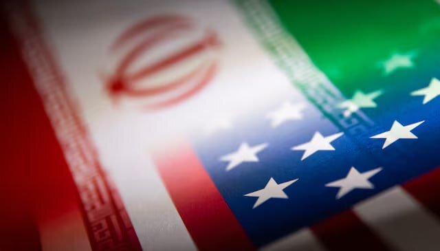 ایران در آستانه پاسخ رسمی به پیشنهاد آمریکا برای توافق هسته‌ای