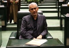 سیدعلی مدنی‌زاده با رأی اعتماد مجلس وزیر اقتصاد دولت چهاردهم شد