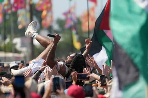 طنین «مرگ بر اسرائیل» گلاستنبری را لرزاند
