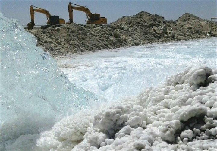 توقف استخراج پتاس از حاشیه تالاب گاوخونی توقف استخراج پتاس از حاشیه تالاب گاوخونی