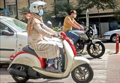 بلاتکلیفی در ماجرای گواهینامه موتورسیکلت بانوان