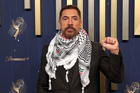 ستاره اسپانیایی هالیوود با بستن کوفیه فلسطینی بر فرش قرمز نسل‌کشی در غزه را محکوم کرد 
