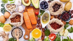 هفت خوراک زمستانی برای تقویت سیستم ایمنی کودکان بدون نیاز به قرص و مکمل