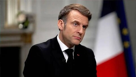 رئیس‌جمهور فرانسه بدترین رهبر تاریخ جمهوری این کشور است