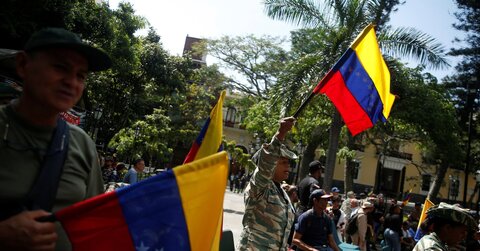 ونزوئلا آماده «مقاومت چریکی» در مواجهه با هر گونه تجاوز احتمالی آمریکا شد